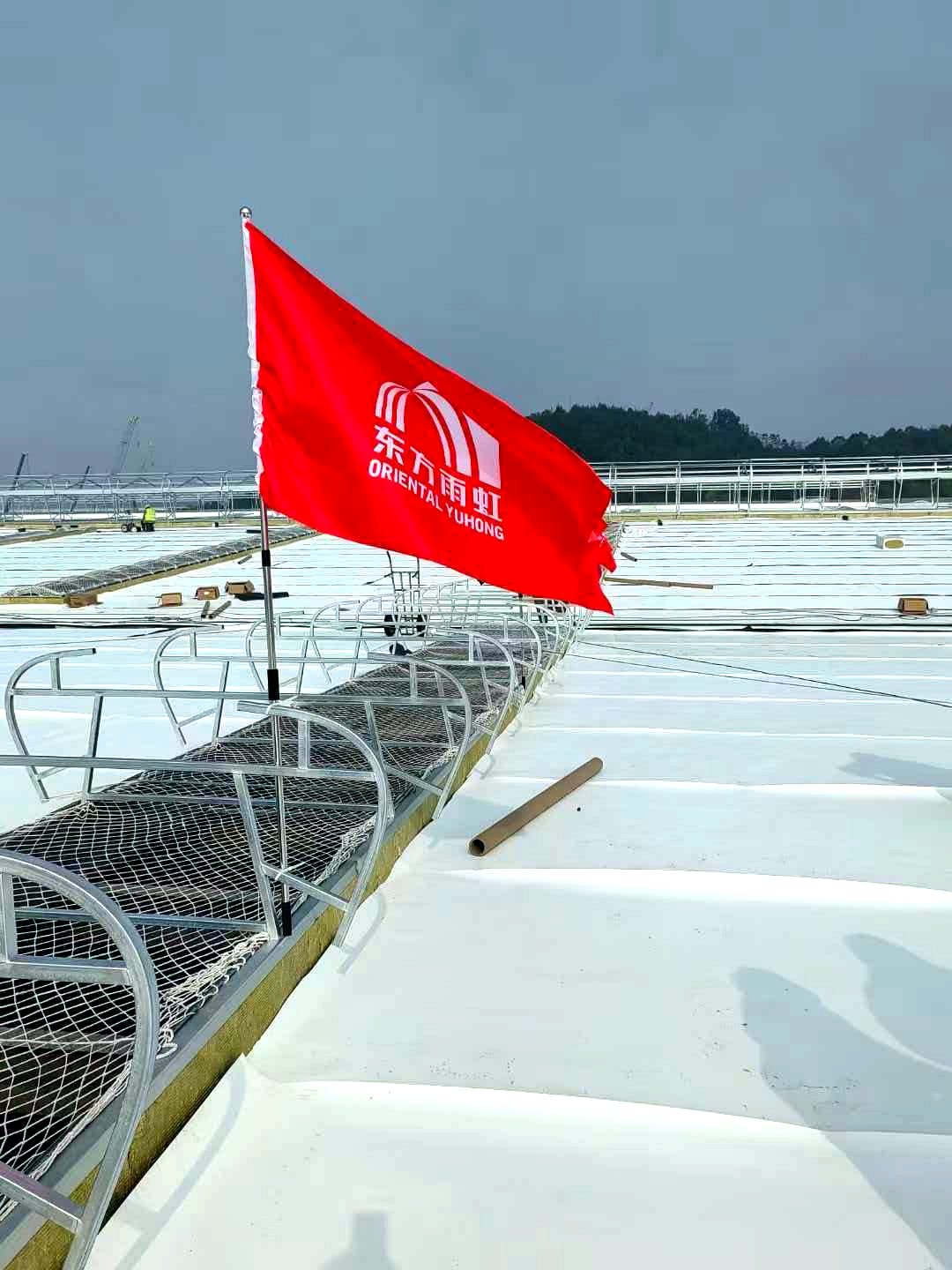 厂房屋面防水施工现场