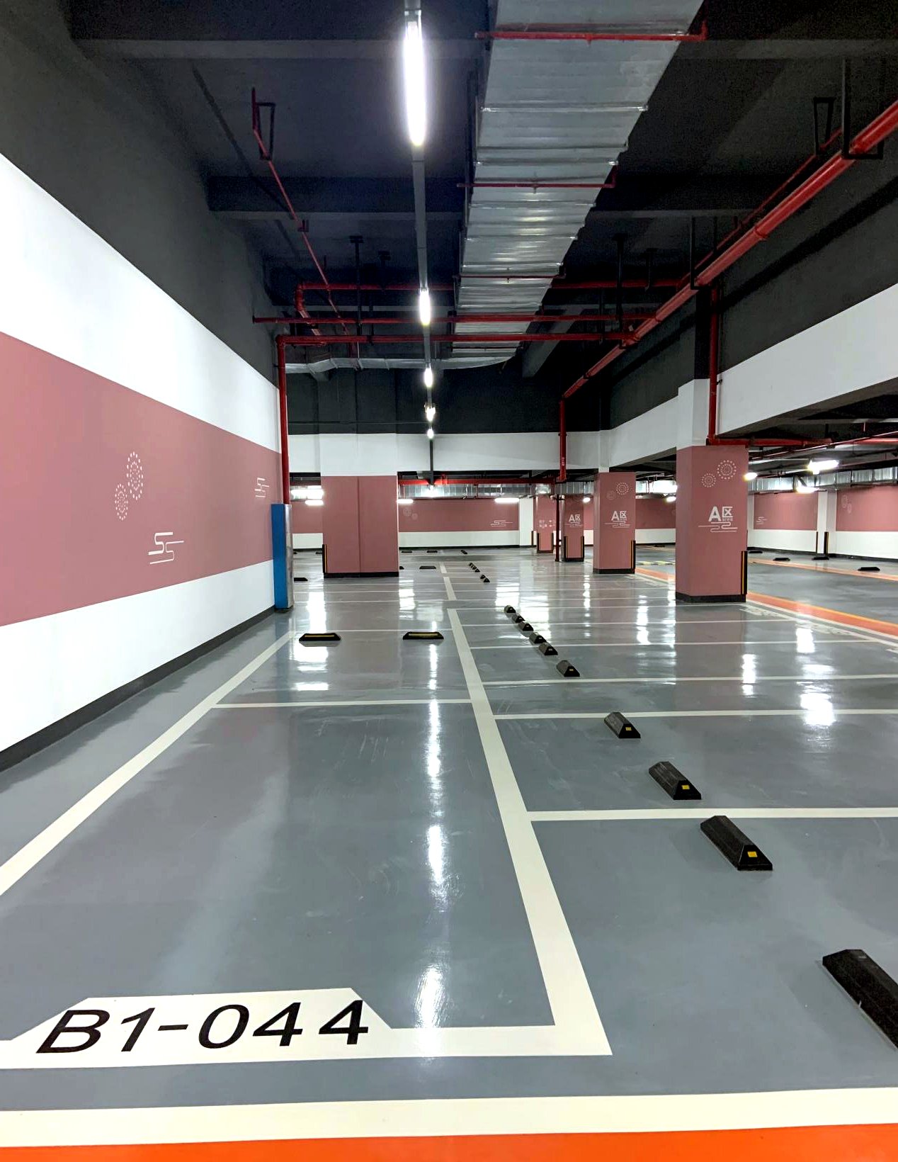 地下车库环氧地坪完工实拍